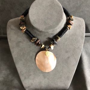 ⭐️$15 Vintage from 80’s Genuine Shell Necklace